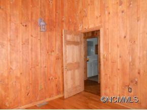653 Spring Valley Dr - Photo 14
