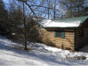 653 Spring Valley Dr - Photo 3