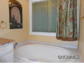 39 Settings Blvd. - Photo 16