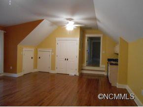 39 Settings Blvd. - Photo 9