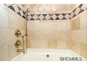 21 Strathmore Drive - Photo 18