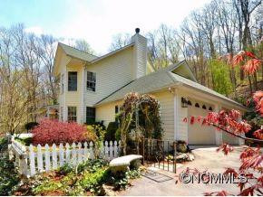 78 CHARLYN DRIVE - Photo 2