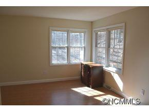 110 Knoll Lane - Photo 12