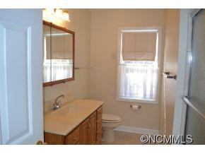 110 Knoll Lane - Photo 10