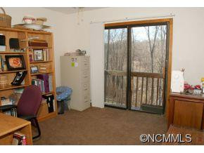 141 Azalea - Photo 13