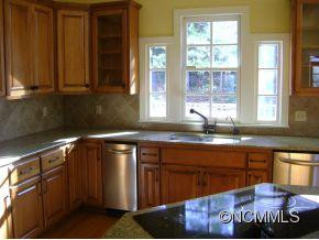 235 Longview Drive - Photo 3