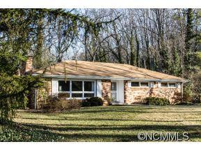 24 Woodcrest Road