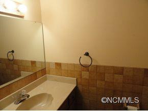 62 PEBBLE CREEK DRIVE - Photo 16