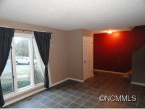 62 PEBBLE CREEK DRIVE - Photo 5