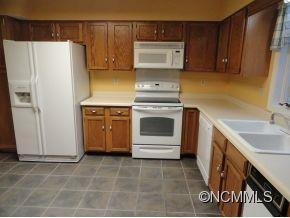 62 PEBBLE CREEK DRIVE - Photo 6