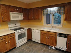 62 PEBBLE CREEK DRIVE - Photo 7