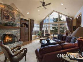 108 BROOKHOLLOW DRIVE - Photo 2