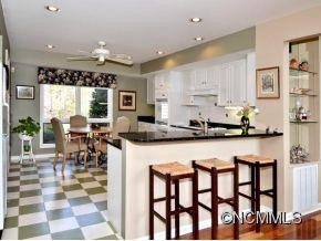 132 BROADMOOR DRIVE - Photo 9