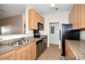 1000 Olde Eastwood Village Blvd103B - Photo 2