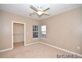 1000 Olde Eastwood Village Blvd103B - Photo 5