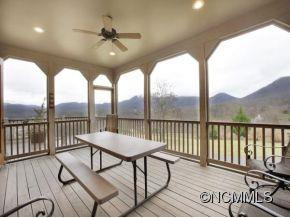 21 ASHMEADE COVE RD - Photo 20