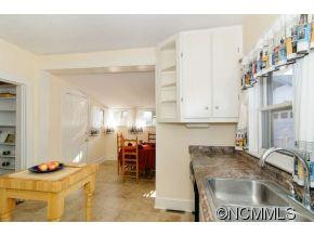 343 Riverview Drive - Photo 11