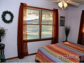 140 Mountain Valley Drive - Photo 14