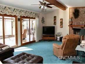 140 Mountain Valley Drive - Photo 6