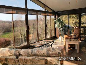 140 Mountain Valley Drive - Photo 8