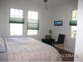 16 Norwood Ave - Photo 14