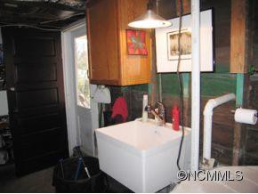 16 Norwood Ave - Photo 18
