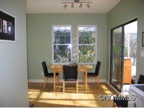 16 Norwood Ave - Photo 8