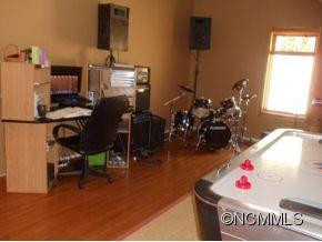 926 Davis Mountain Rd - Photo 11