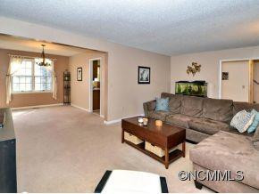 712 GREENWOOD DRIVE - Photo 3