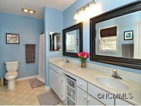 712 GREENWOOD DRIVE - Photo 9