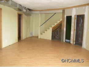 281 Bearwallow Trail - Photo 6