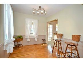 84 Montview Circle - Photo 3