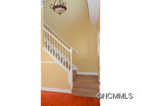 455 Riverview Drive - Photo 3
