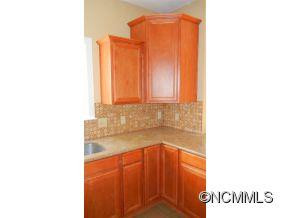 455 Riverview Drive - Photo 4