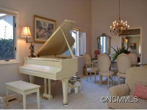 701 RED OAK DRIVE - Photo 4