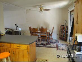 309 Poteat - Photo 6