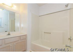 406 Newton Place - Photo 13