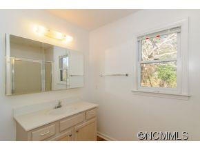 406 Newton Place - Photo 15