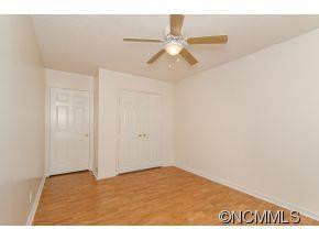406 Newton Place - Photo 16