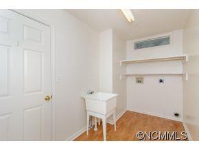 406 Newton Place - Photo 19
