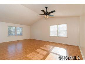 406 Newton Place - Photo 4