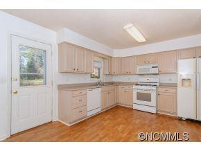 406 Newton Place - Photo 7