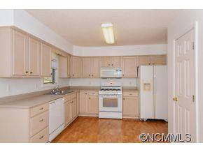 406 Newton Place - Photo 8