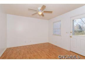 406 Newton Place - Photo 10