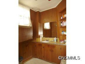 616 3RD AVENUE WEST - Photo 5