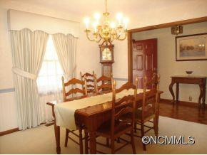 132 MOUNTAIN VALLEY DRIVE - Photo 8