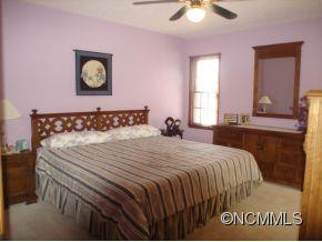 132 MOUNTAIN VALLEY DRIVE - Photo 9