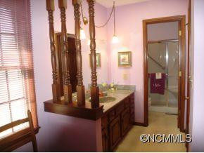 132 MOUNTAIN VALLEY DRIVE - Photo 10