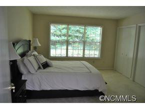 332 Laurel Park Place - Photo 6