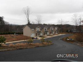 27 Meredith Drive - Photo 3
